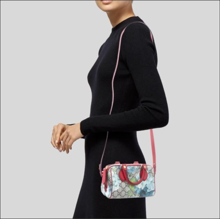 NWT Auth Gucci GG Blooms Supreme Mini Boston Bag Handbag NWT Auth Gucci GG Blooms Supreme Mini Boston Bag Handbag
