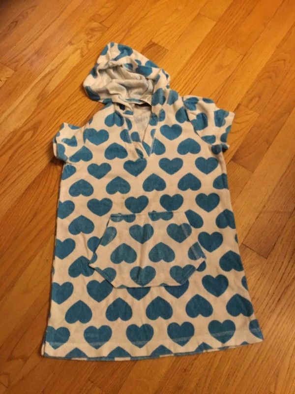 joe boxer girl blue heart printed hooded swim cover size:M7/8