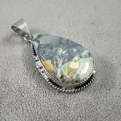 Pendentif Jaspe Snow Flakes Naturel - 29 Mm De Large - Monture Argent - 50 Carats