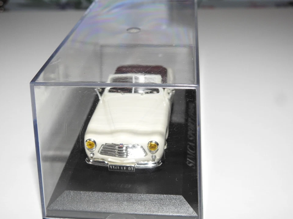 voiture miniature SIMCA SPORT DE 1949 DANS SA BOITE - Photo 2/4