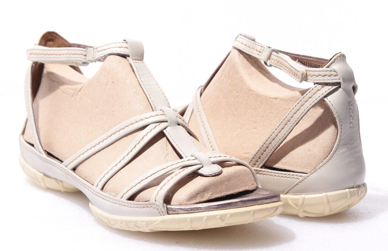 Sandali in pelle con cinturini ECCO ""Groove"" bianchi ombra taglia 11 (42 EU) nuovi con etichette