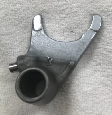 Yamaha YZ490 Gear Shift Fork (3) R/H 1986-90 OEM Item P/N 5X5