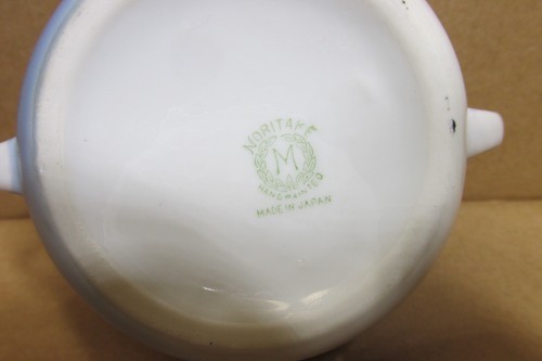 VINTAGE HAND PAINTED PORCELAIN NORITKE SUGAR CONTAINER & CREAMER - Picture 5 of 8