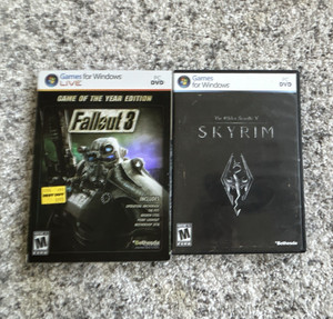 Bethesda PC DVD-ROM Role Playing Games Lot: Fallout 3 GOTY & Skyrim