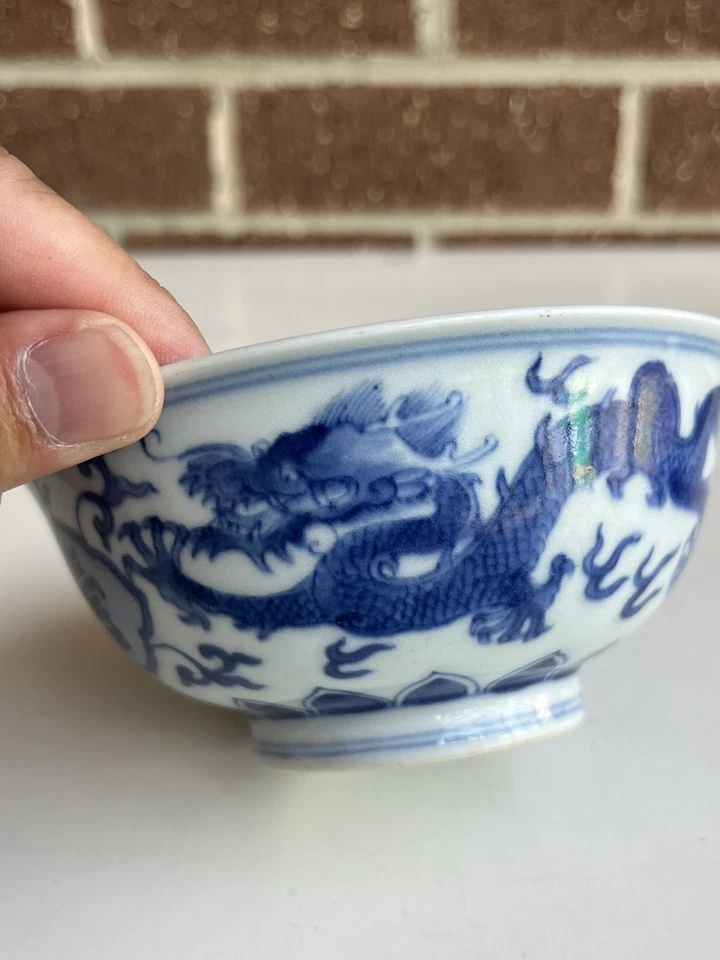 Antigüedades de cuenco chino de porcelana azul y blanco Foto 3 de 4