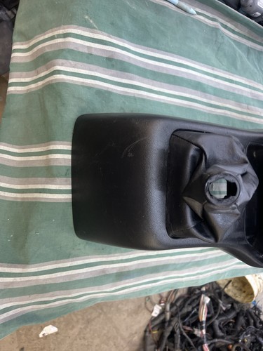 Honda CRV cr-v 2002-2006 negro palanca de cambios manual consola central con maletero de 5 velocidades OEM - Imagen 2 de 9
