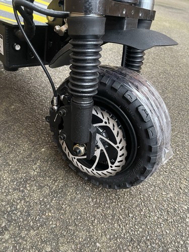 Quickwheel Explorer Dual Motor 6000W 60V 38.4AH Electric Scooter - Picture 7 of 14
