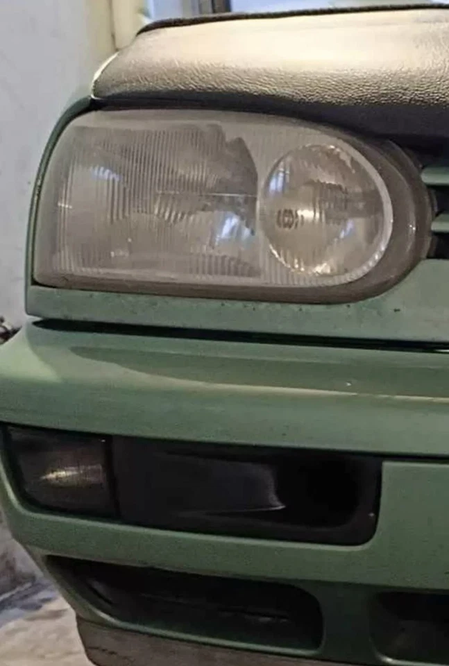 Parrilla para VW Golf 3 tomas de aire Golf III en parachoques original, parrilla superior negra GF - Imagen 3 de 4