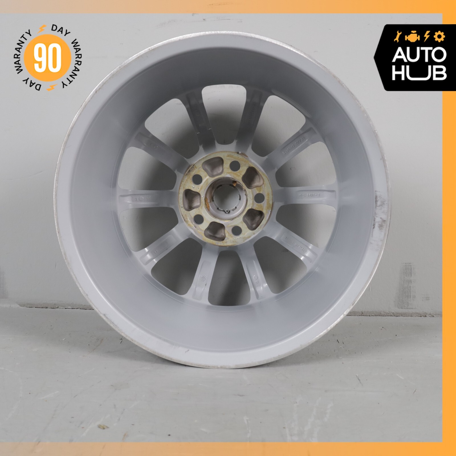 00-04 Aston Martin DB7 Vantage 9 x 18 18" Rear Wheel Rim 36120944AB OEM