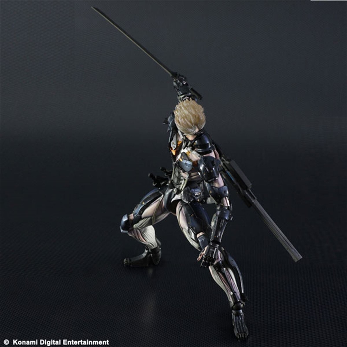 Metal Gear Rising Revengeance Play Arts Kai RAIDEN Figure Square