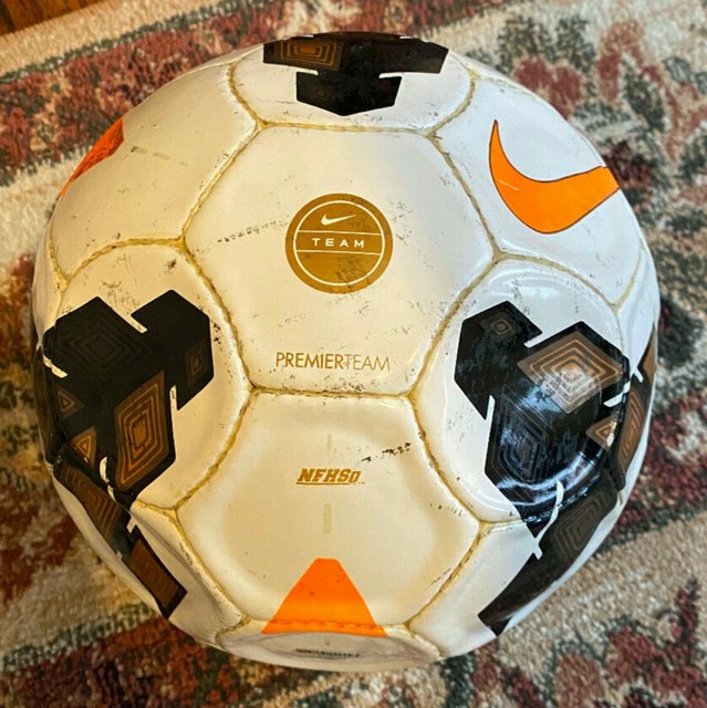 nike premier team soccer ball