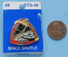 OFFICIAL NASA enamel PIN '80s vtg STS-48 Space Shuttle DISCOVERY - MOC