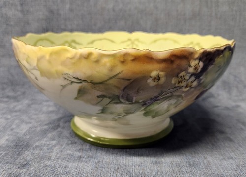 Frutero T&V Limoges Black Berry pintado a mano y firmado MBA 1890 Francia u-12H - Imagen 2 de 7