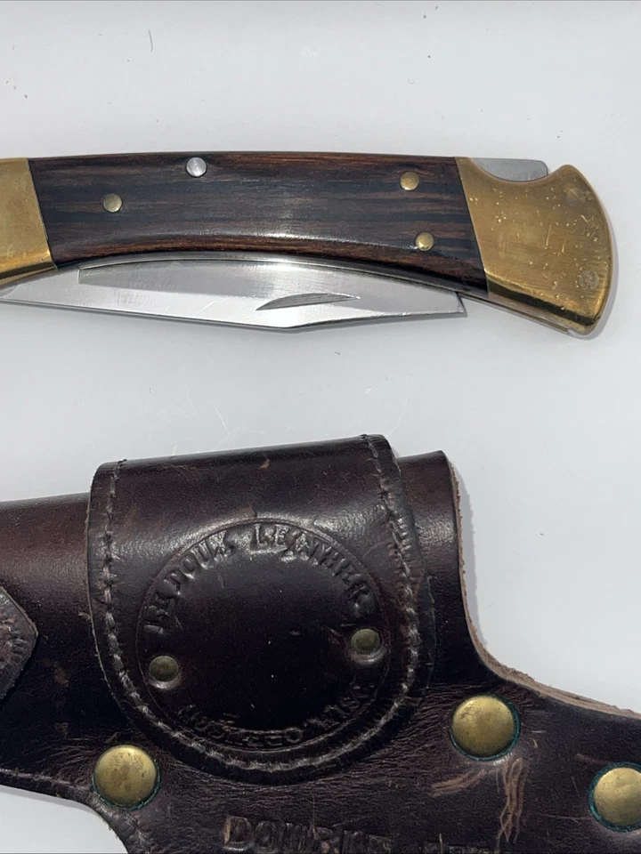 Buck 110 Hunter con hoja modificada y funda/funda de cuero de doble cruz Foto 4 de 4