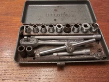 Vintage Craftsman 1/4" Socket Set v Series Breaker Ratchet T Handle