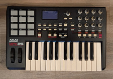 Akai MPK 25 Professional USB MIDI Performance Keyboard 12 Pads TESTED