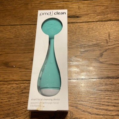 PMD Clean Beauty Smart Facial Cleansing Device Teal Silicone 4001TEAl