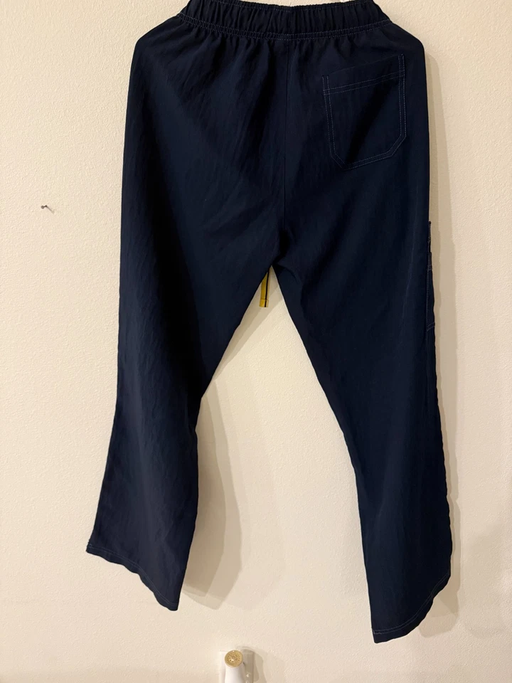 WONDER WINK 四硬度 SCRUB 统一套装 黑海军 (M) 预装 (H-22) — 第 3/4 张图片