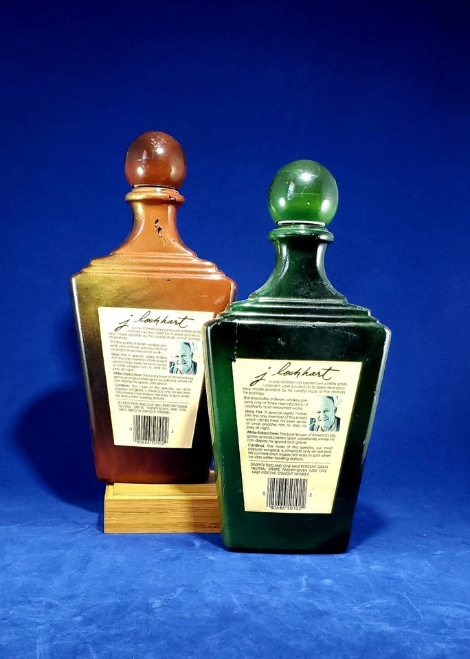 Decantadores de ciervo cola de zorro gris y blanco Beam's Choice edición de coleccionista XVlll  Foto 2 de 4