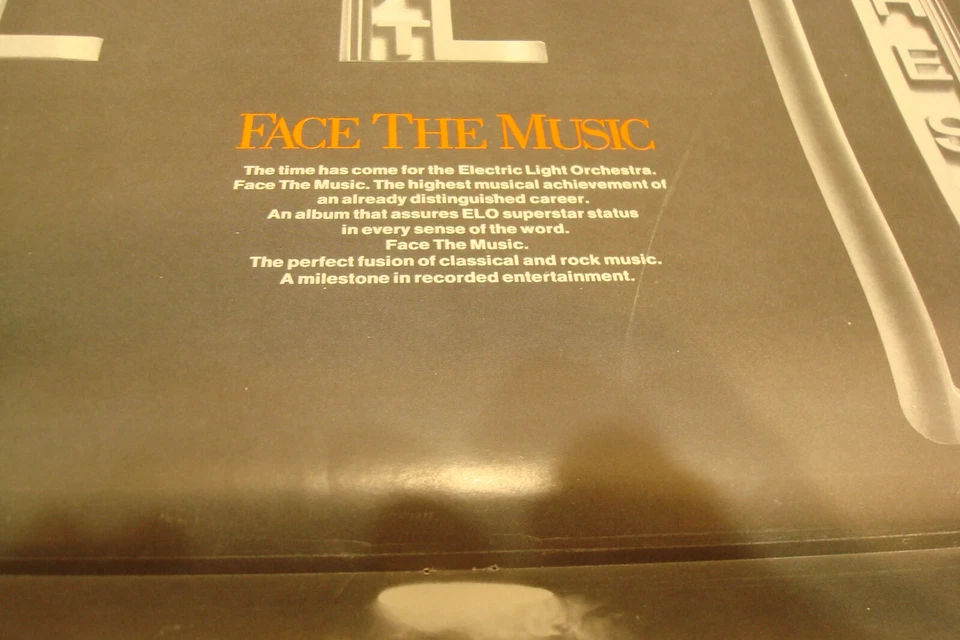 ELECTRIC LIGHT ORCHESTRA, ELO 1975 anuncio y LEO SAYER & SILVER CONVENTION "Fly Robin Foto 2 de 4