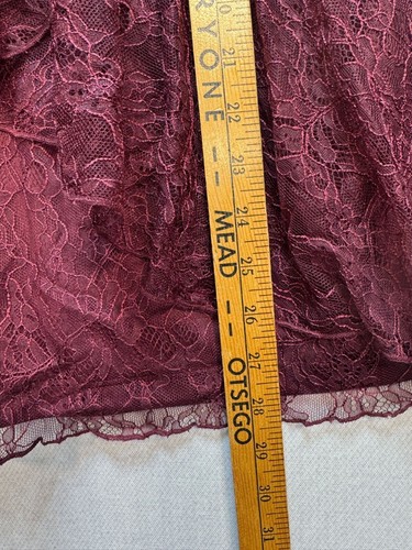 Isaac Mizrahi Live Womens Tunic Blouse Top Sze 18w Burgundy Lace Bell Sleeve NWT - Picture 8 of 16