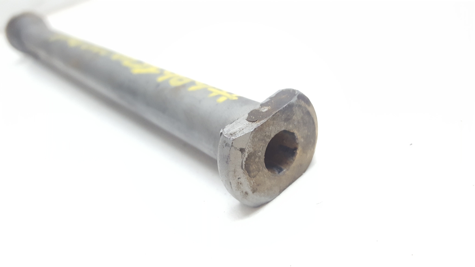 Swingarm Pivot Bolt Rear Fork Pin Husqvarna TE310 2012 2011 TE250 686