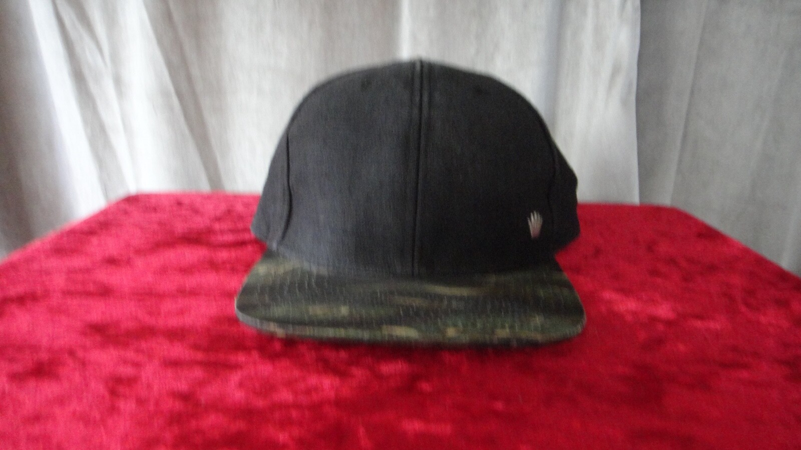 Foto 1 di 4