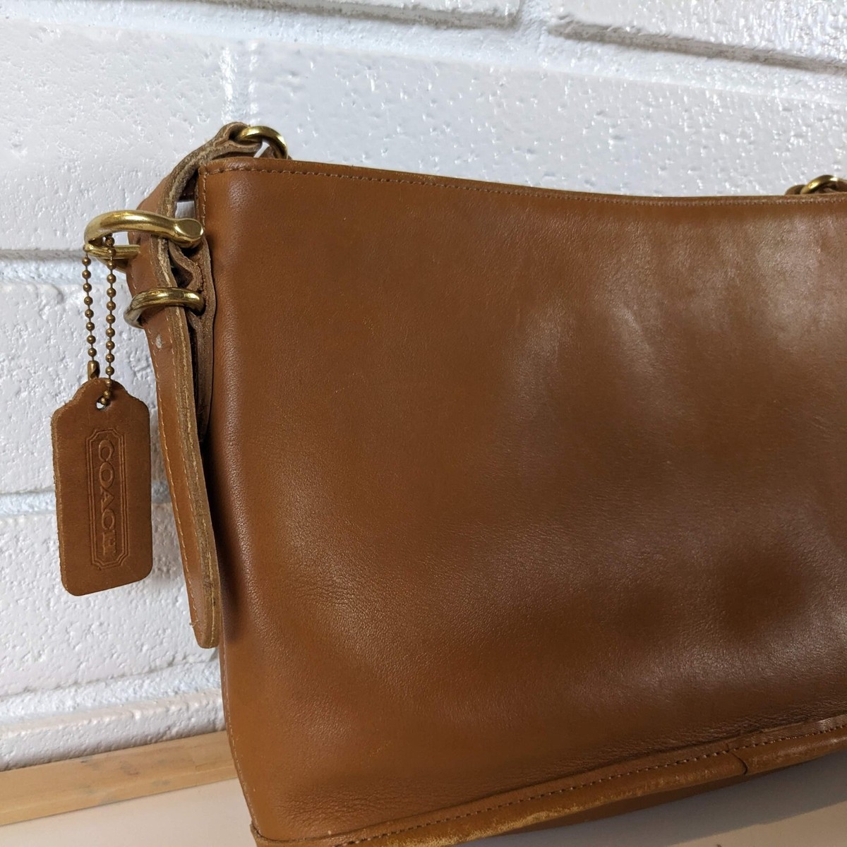 バッグ Vintage Coach Saddle Bag Tan Old Model Vintage COACH Tan Leather Shoulder Saddle Bag Purse 3624 - Etsy
