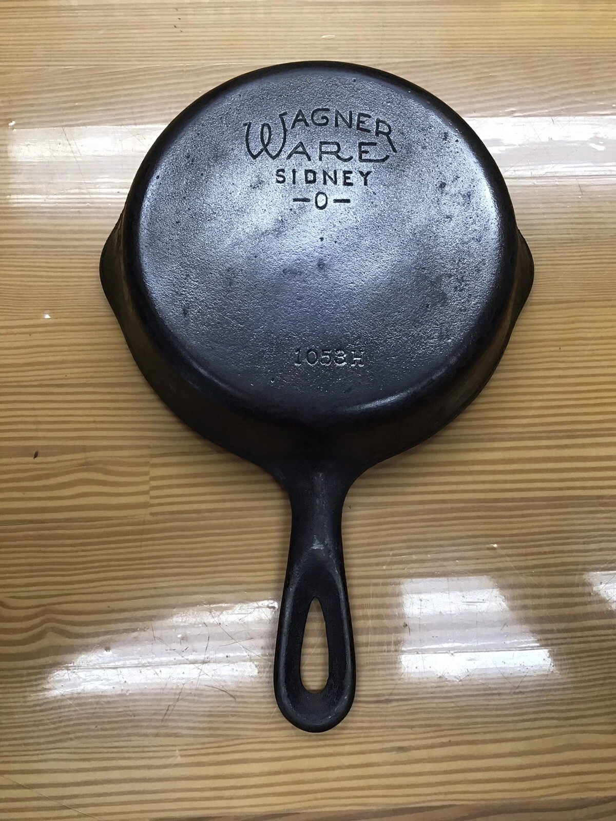 Vintage Wagner Ware No. 3 Cast Iron Skillet 1053H Sidney -O- Nice Look ! 👀