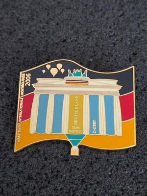 WIM 2006   WARSTEINER Ballonpin   aus Sammlung * 23915