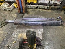 Large 2way  Hydraulic Ram Cylinder no 4