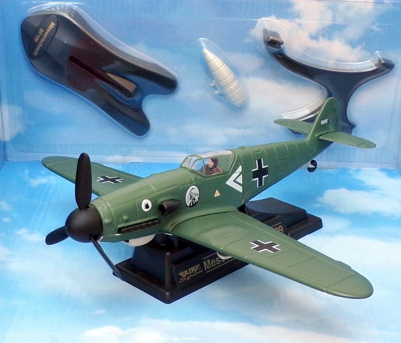 Yat Ming масштаб 1/48 серия WW II 99078 - самолет Messerschmitt BF109 - зеленый - Изображение 4 из 4