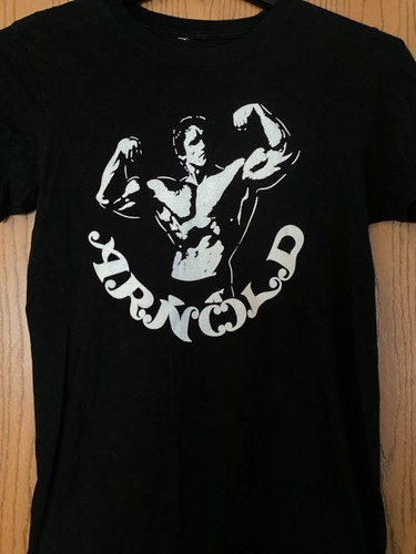Arnold Schwarzenegger - “Arnold” - Image Of Arnold Flexing - Black - No Tag