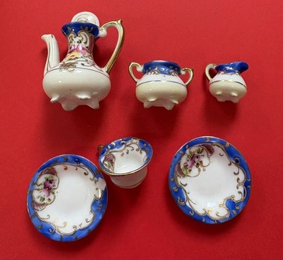 7 teiliges Miniatur Teeservice, Royal Albert Design