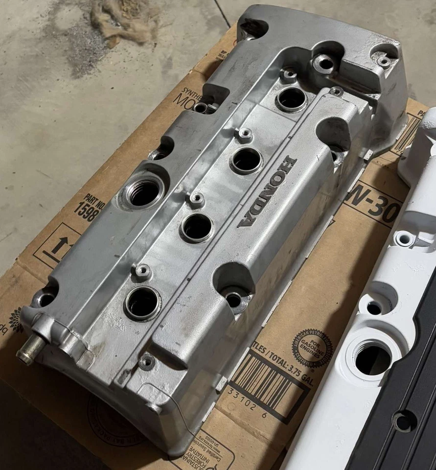 Honda Acura Valve Cover K20 K24 CRV Civic RSX TSX Accord Element OEM Gen 1 A1 - Image 3 of 3