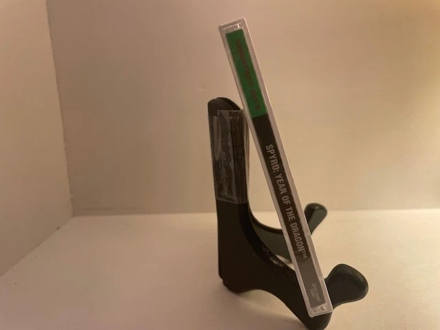 Spyro Year of the Dragon GH (PlayStation 1, PS1, 1997) Novo com Guia Pendurado Frete Grátis - Imagem 4 de 4