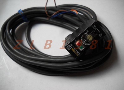 ONE OMRON photoelectric switch E3S-LS10C4S