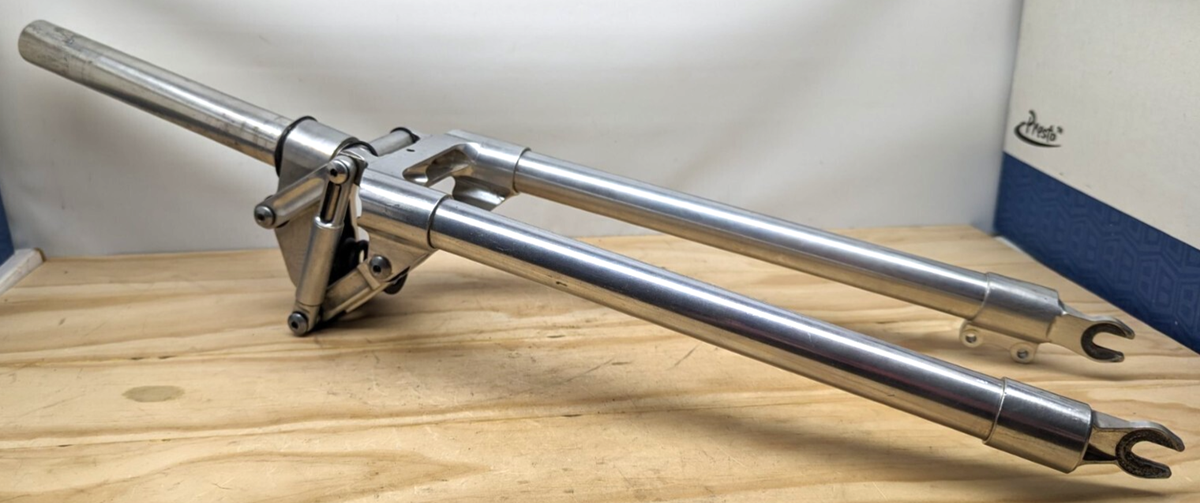 アンプリサーチ サスペンショフォーク 1インチ Vintage AMP research alloy 26