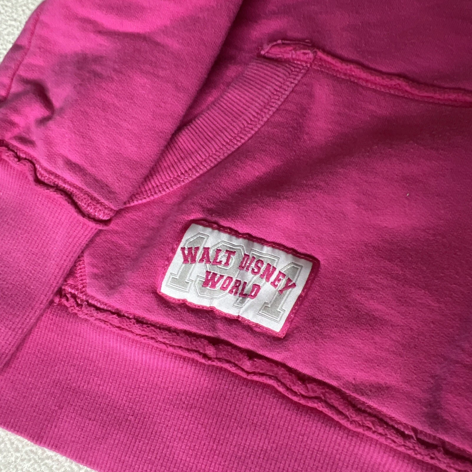 VETEMENTS Felpa con cappuccio Disney Parks donna taglia S rosa ricamata