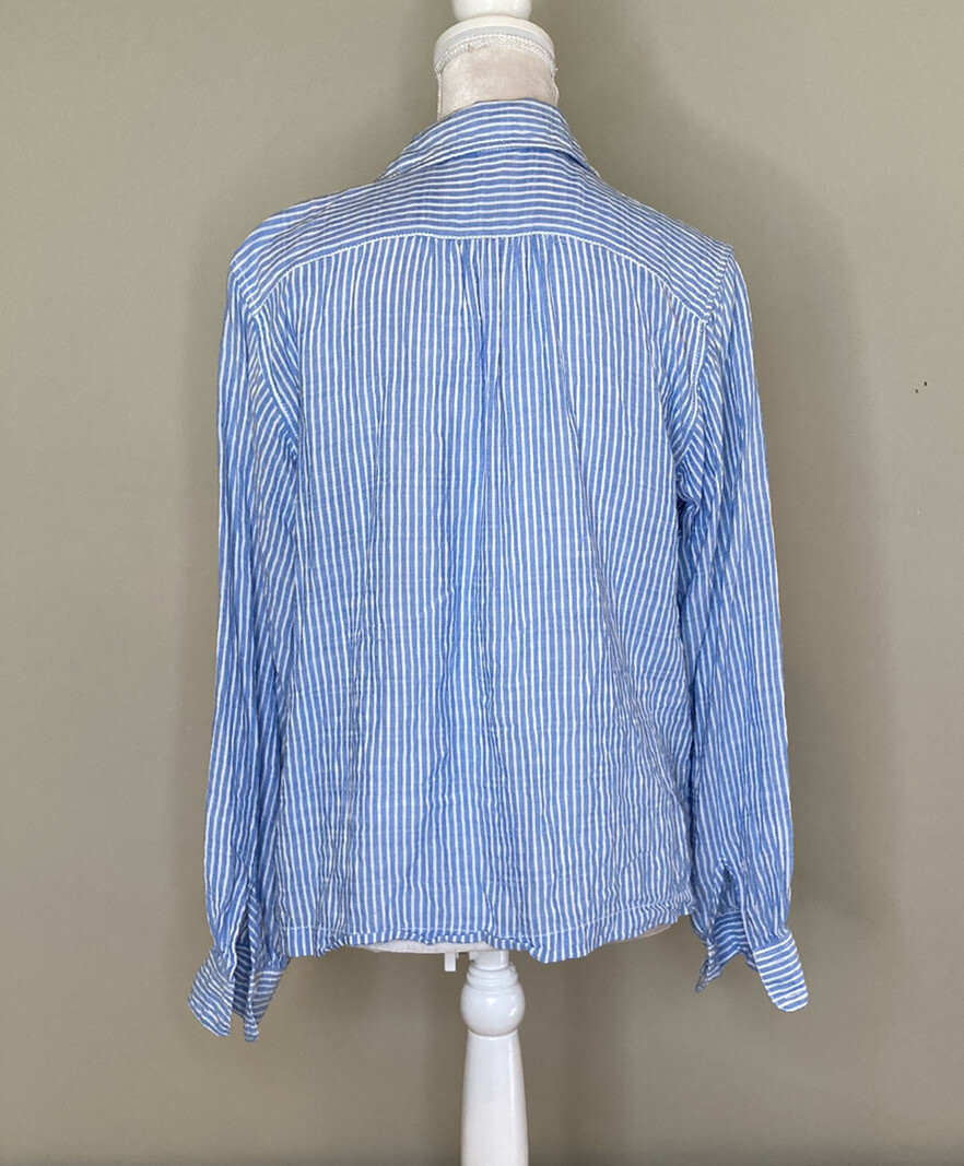 max studio women’s Lightweight half button stripe… - image 2