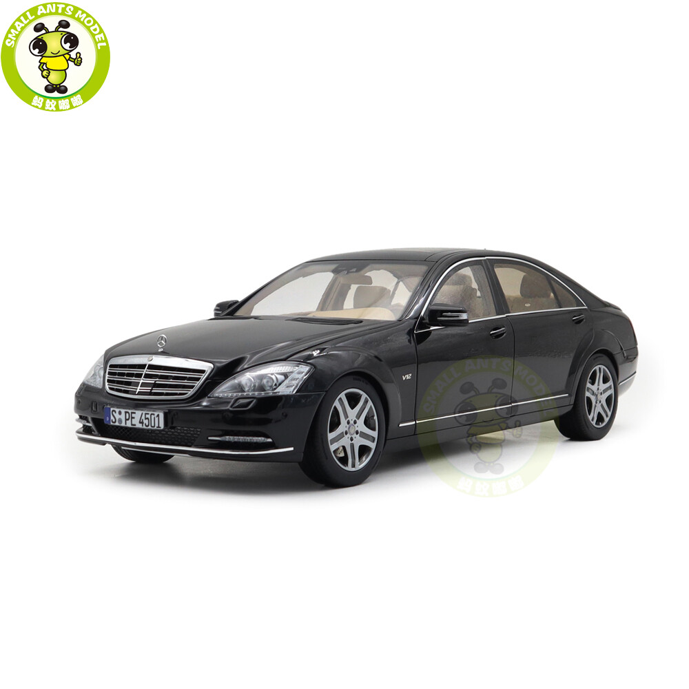 1/18 Motorhelix Mercedes Benz S600L S600 W221 Black Diecast Model