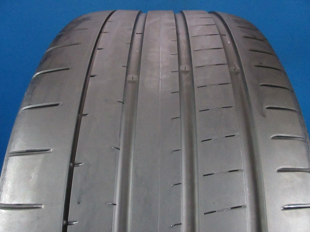 Used Yokohama Advan Sport V107 MO1 325 40ZR 22 6-7/32 Tread No
