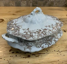 Rare Vintage Dunn Bennett & Co Recherché Covered Serving Dish Burslem England