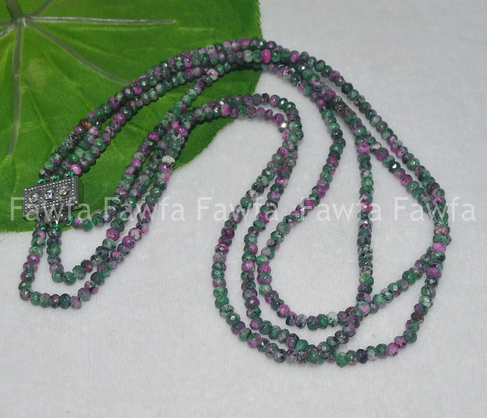 Collar de 3 filas facetadas gemas rojas naturales de 2x4 mm en cuentas de rondelle de zoisita de 17-19"" Foto 3 de 3
