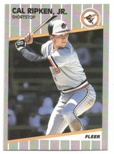 CAL RIPKEN JR. 1989 FLEER CARD NEAR MINT CONDITION