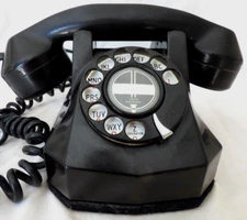 Vintage Black Automatic Electric Monophone Telephone, For Display, untested