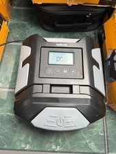 Halfords Rapid Digital Tyre Inflator & led light 12v car air compressor pump