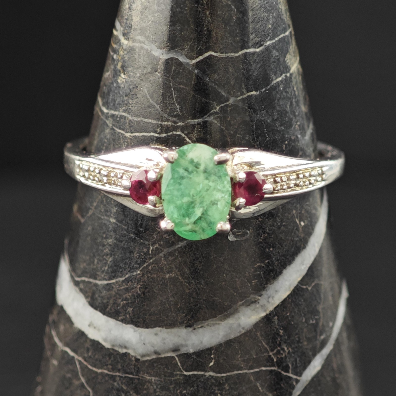 Emerald Ruby Gemstone Ring Sterling Silver Size 9 - image 9