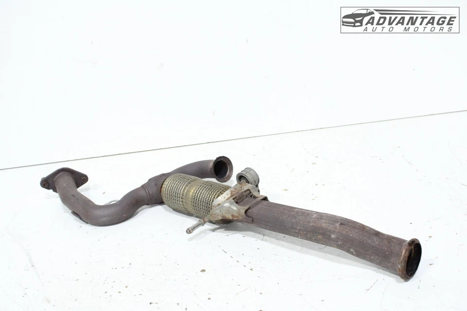 Chrysler Voyager 2020-2024 3,6 L sistema de escape delantero tubo silenciador OEM Foto 2 de 4