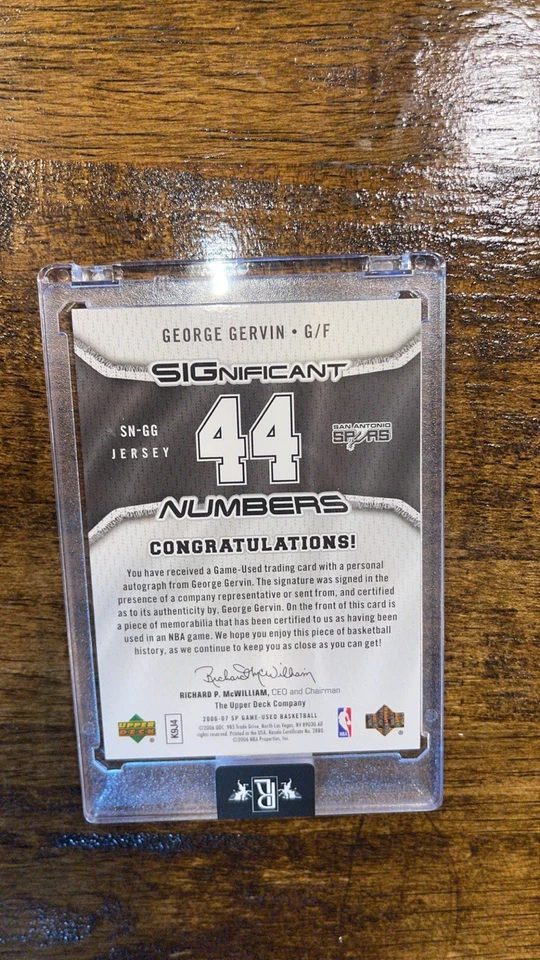 Parche automático usado Upper Deck SP 2006-07 juego George Gervin 09/44 🔥 Foto 2 de 2